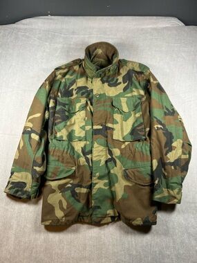VTG US Military Woodland Camo M65 Field Jacket Cold Weather Coat Small Regular